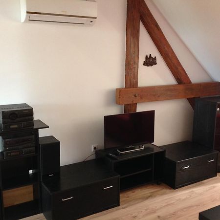 King Apartman Sárvár Dış mekan fotoğraf
