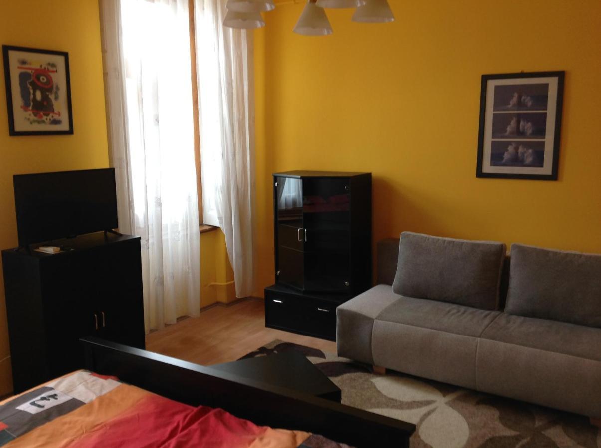 King Apartman Sárvár Dış mekan fotoğraf