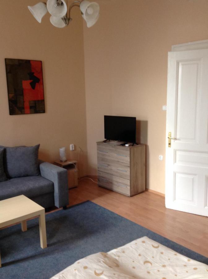 King Apartman Sárvár Dış mekan fotoğraf