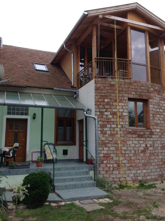 King Apartman Sárvár Dış mekan fotoğraf