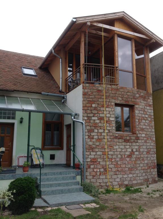 King Apartman Sárvár Dış mekan fotoğraf